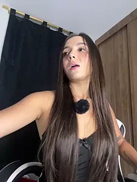 Scarlett05 online show from September 28, 2025, 1:00 am