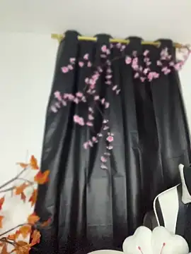 Scarlett05 online show from April 12, 2026, 2:16 am