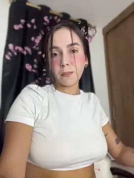 Scarlett05 online show from June 3, 2026, 2:03 am