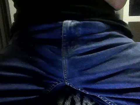 Lucassand online show from January 11, 2026, 12:48 am