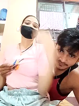 Roopacouple9 online show from October 13, 2025, 2:39 pm