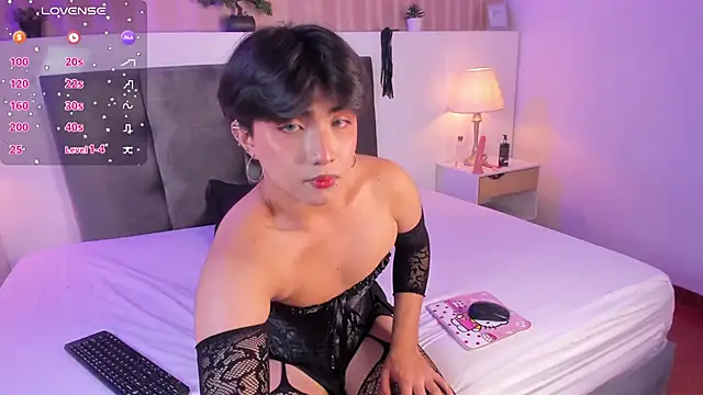 Creamy Angelo online show from September 13, 2025, 4:12 am