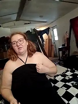 Snapshot of XEmoxkittyx chatting on February 12, 2026, 7:09 pm XEmoxkittyx online show from February 12, 2026, 7:09 pm