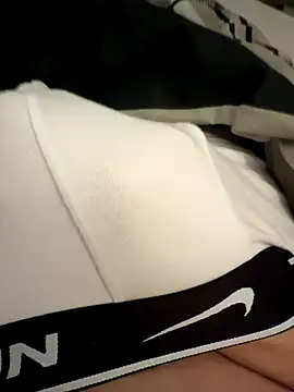 Snapshot of JacobDT chatting on November 8, 2025, 2:45 am JacobDT online show from November 8, 2025, 2:45 am