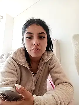 Victoria alson online show from November 7, 2025, 2:17 pm