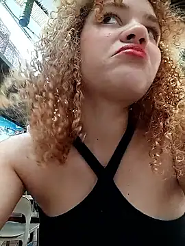 Snapshot of SirenRouge_69 chatting on September 24, 2025, 8:45 pm SirenRouge 69 online show from September 24, 2025, 8:45 pm