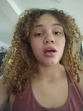 SirenRouge 69 online show from March 6, 2026, 9:22 pm