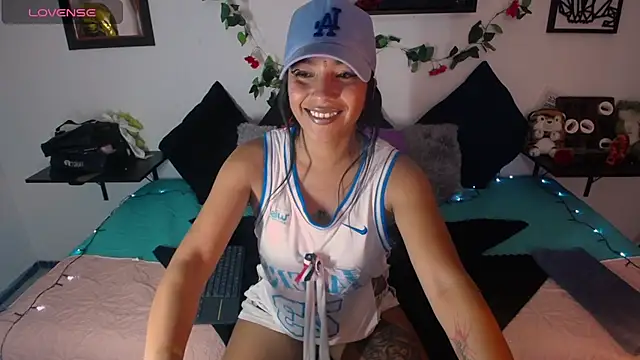 Snapshot of Dakota_ro chatting on March 7, 2026, 9:34 pm Dakota ro online show from March 7, 2026, 9:34 pm