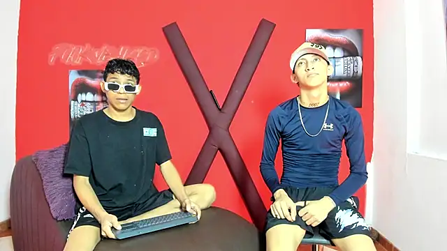 BEAUTY BOYS1 online show from March 4, 2026, 7:20 pm