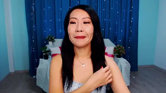 Snapshot of LiaPak chatting on September 23, 2025, 12:57 am LiaPak online show from September 23, 2025, 12:57 am