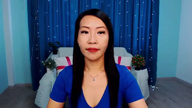 Snapshot of LiaPak chatting on October 9, 2025, 3:15 am LiaPak online show from October 9, 2025, 3:15 am