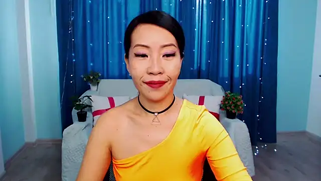 Snapshot of LiaPak chatting on October 15, 2025, 12:55 am LiaPak online show from October 15, 2025, 12:55 am