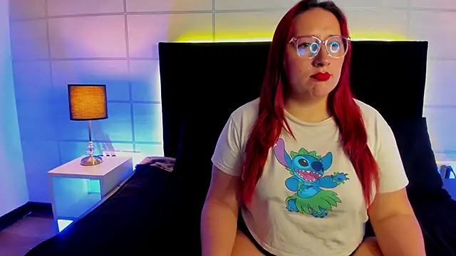 Snapshot of fieryluciana chatting on October 12, 2025, 4:11 am fieryluciana online show from October 12, 2025, 4:11 am