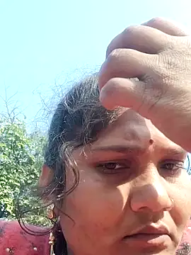 Rakhi j online show from February 5, 2026, 3:33 am