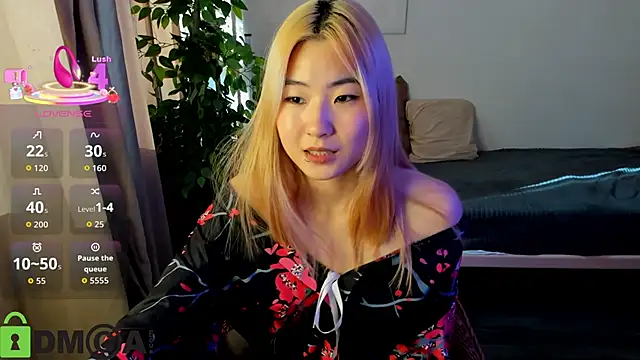 Aisi 18 online show from October 13, 2025, 7:08 am