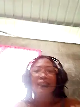 pinayhotii online show from September 8, 2025, 11:04 pm