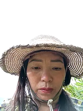  Helala  online show from September 12, 2025, 4:01 am