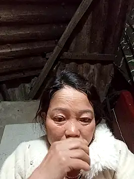  Helala  online show from November 19, 2025, 11:27 pm