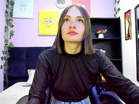 Tammy Thompson  online show from September 26, 2025, 2:21 pm