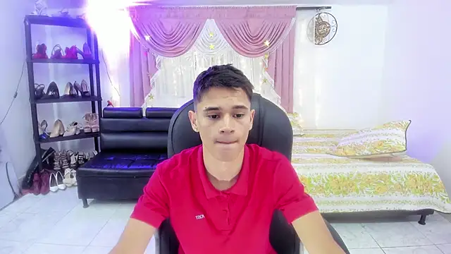 Aron Boyy online show from September 12, 2025, 7:36 pm