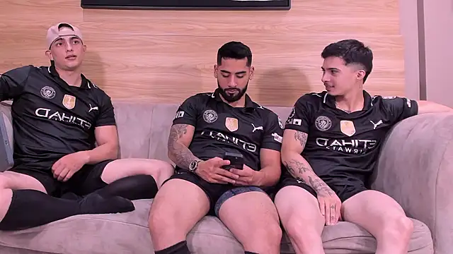 mike friends online show from March 26, 2026, 1:55 am