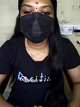 Snapshot of Tamil_Attitude_queen chatting on October 31, 2025, 7:26 pm Tamil Attitude queen online show from October 31, 2025, 7:26 pm