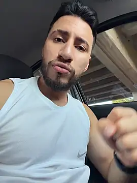 Snapshot of Thiago_Hill chatting on July 17, 2026, 10:36 pm Thiago Hill online show from July 17, 2026, 10:36 pm