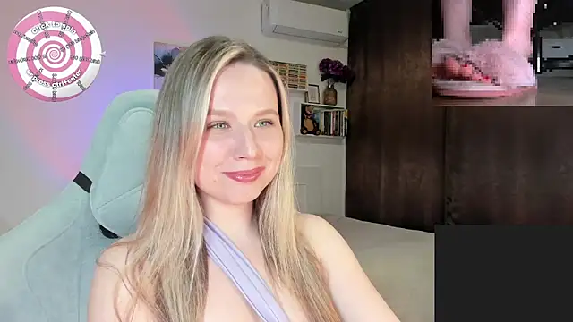 GoddessRoss online show from April 28, 2026, 12:43 pm