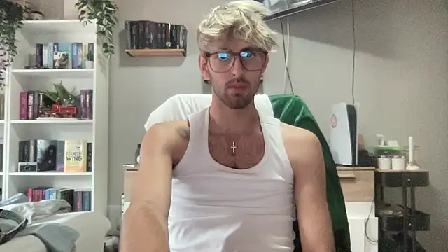 Snapshot of Dorfner_P chatting on November 15, 2025, 2:57 pm Dorfner P online show from November 15, 2025, 2:57 pm