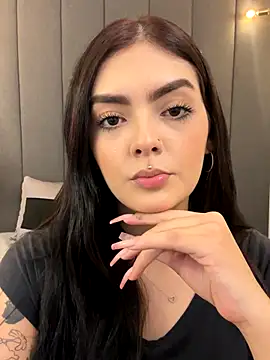 Snapshot of AliceRitter chatting on September 26, 2025, 6:23 pm AliceRitter online show from September 26, 2025, 6:23 pm