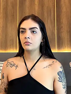 Snapshot of AliceRitter chatting on October 3, 2025, 6:49 pm AliceRitter online show from October 3, 2025, 6:49 pm