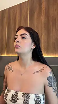 Snapshot of AliceRitter chatting on October 18, 2025, 1:34 pm AliceRitter online show from October 18, 2025, 1:34 pm