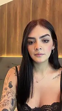 Snapshot of AliceRitter chatting on October 19, 2025, 6:41 pm AliceRitter online show from October 19, 2025, 6:41 pm