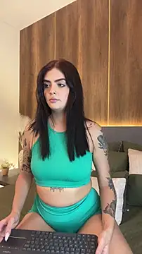 Snapshot of AliceRitter chatting on October 21, 2025, 5:57 pm AliceRitter online show from October 21, 2025, 5:57 pm