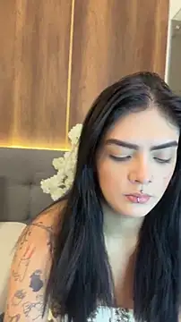 Snapshot of AliceRitter chatting on December 3, 2025, 5:55 pm AliceRitter online show from December 3, 2025, 5:55 pm