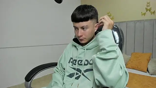 Nascary Fox online show from January 16, 2026, 5:00 am