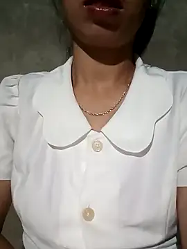 misa 00 online show from September 16, 2025, 7:04 pm