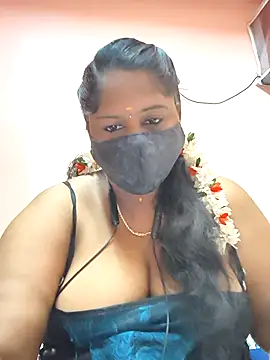 bakyasree143 online show from February 15, 2026, 7:43 pm