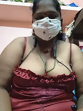 bakyasree143 online show from May 18, 2026, 9:09 pm