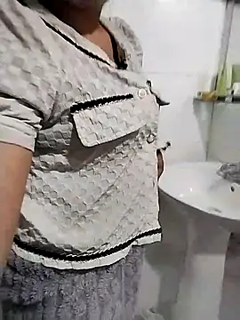 venu00 online show from March 7, 2026, 2:36 pm