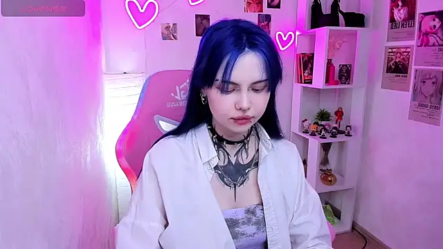 Morana Batt online show from December 19, 2025, 2:07 am