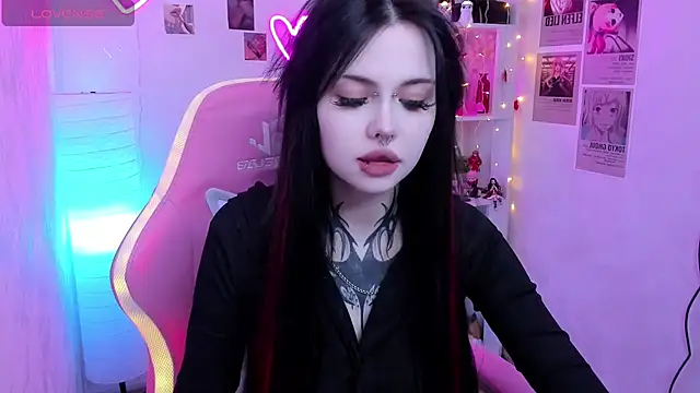 Morana Batt online show from March 17, 2026, 2:27 am