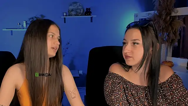 Snapshot of talia_seduce chatting on September 9, 2025, 1:32 pm talia seduce online show from September 9, 2025, 1:32 pm