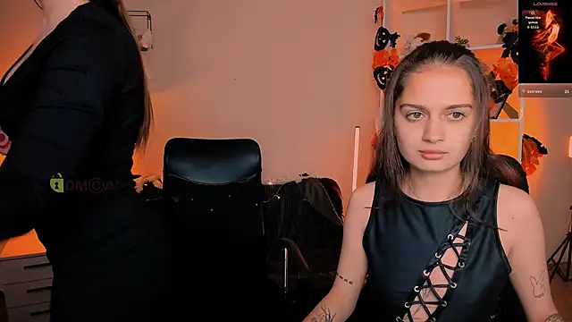 Snapshot of talia_seduce chatting on October 25, 2025, 12:34 pm talia seduce online show from October 25, 2025, 12:34 pm