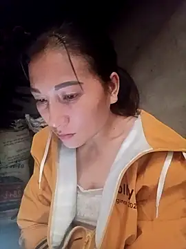 Snapshot of YAYAA-502 chatting on November 11, 2025, 2:55 am YAYAA-502 online show from November 11, 2025, 2:55 am