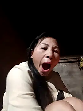 Snapshot of YAYAA-502 chatting on November 24, 2025, 11:26 pm YAYAA-502 online show from November 24, 2025, 11:26 pm