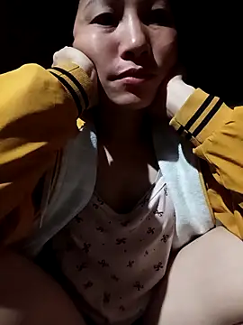 Snapshot of YAYAA-502 chatting on December 20, 2025, 11:45 pm YAYAA-502 online show from December 20, 2025, 11:45 pm