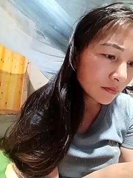 Snapshot of YAYAA-502 chatting on December 22, 2025, 10:29 pm YAYAA-502 online show from December 22, 2025, 10:29 pm