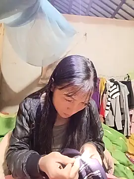 Snapshot of YAYAA-502 chatting on January 19, 2026, 1:15 pm YAYAA-502 online show from January 19, 2026, 1:15 pm