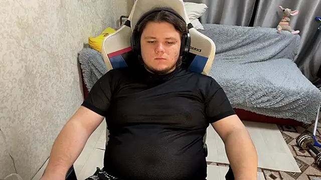 desiredude9 online show from October 7, 2025, 5:43 pm